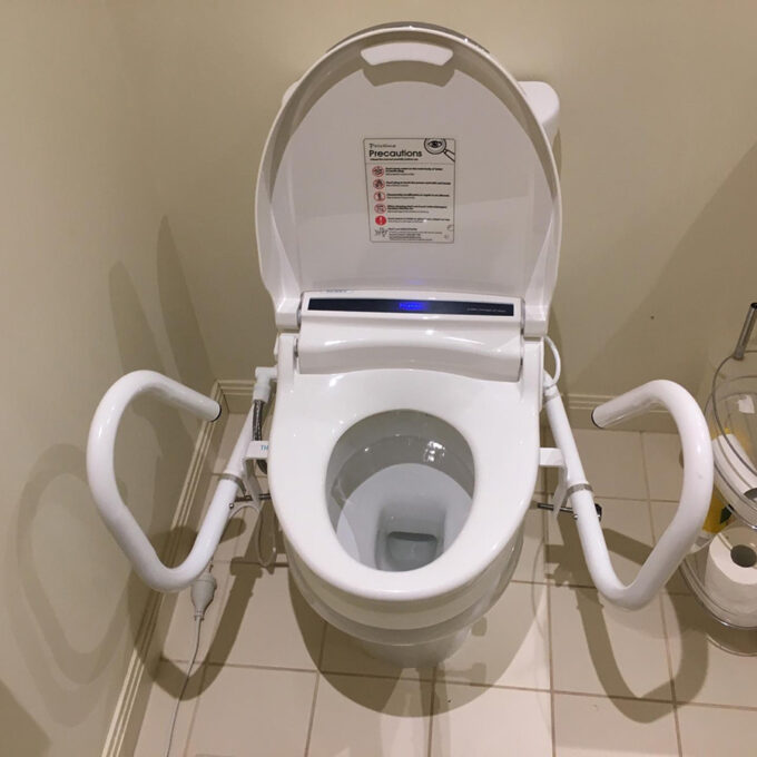 Electronic Bidet Seats